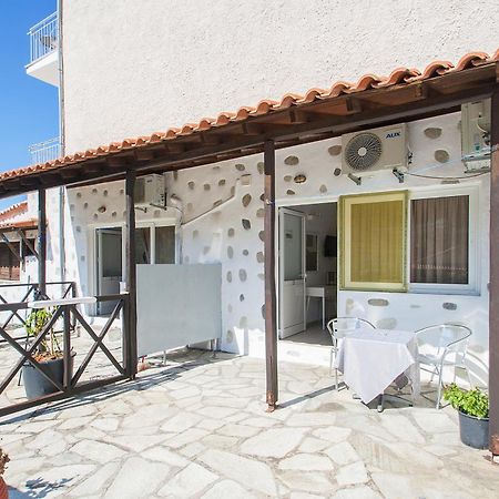 Angelos Studios Vromolimnos Habitación foto