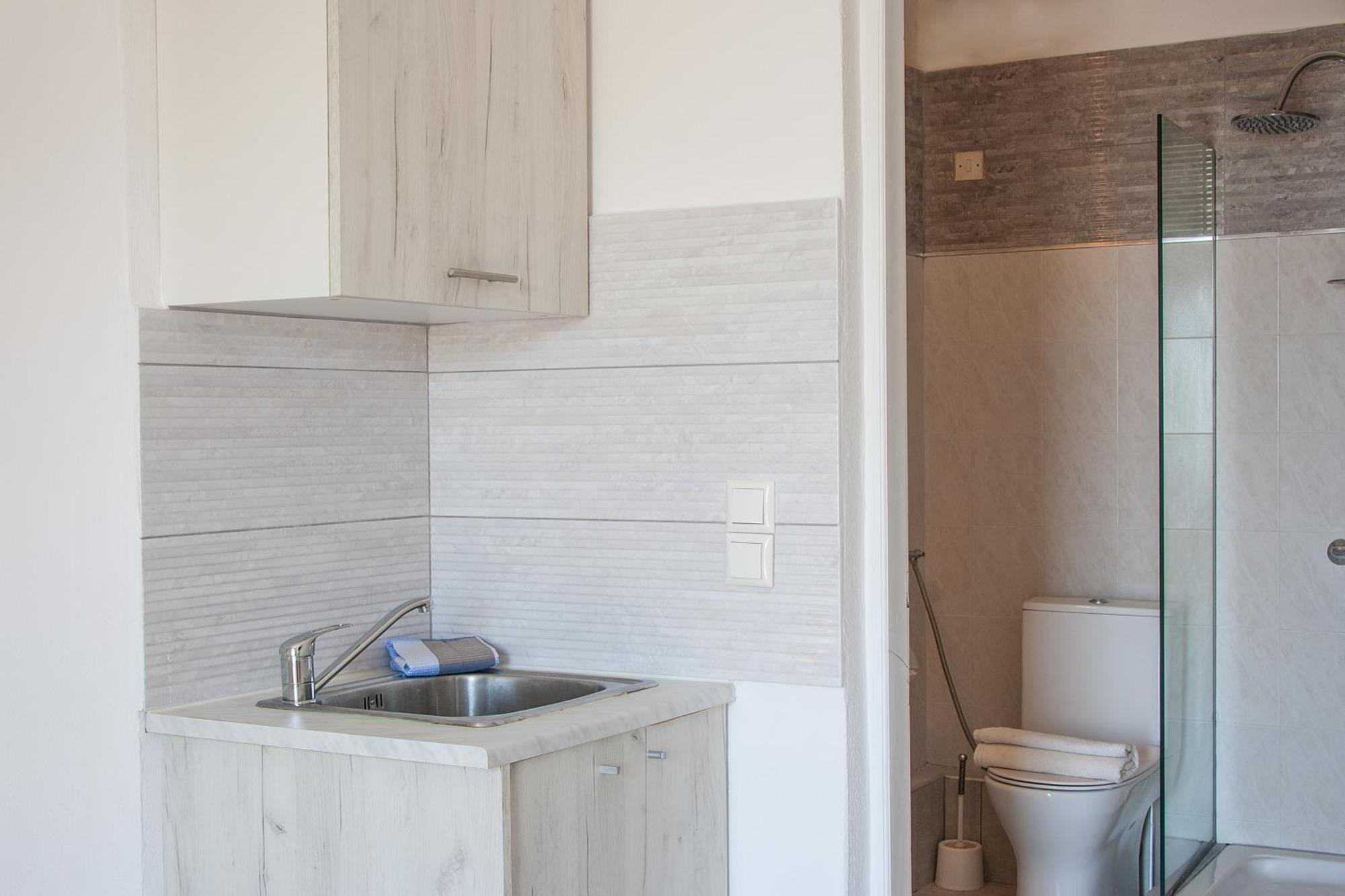 Angelos Studios Vromolimnos Habitación foto